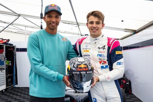 ADAC Team Hansa Fahrer, Tim Tramnitz, wird Nachwuchsfahrer im Red Bull Junior Team