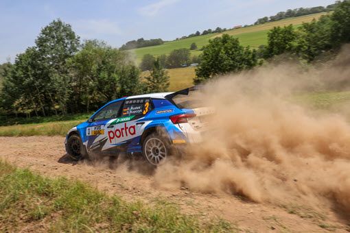 Deutsche Rallye-Meisterschaft feiert Finale an der Ostsee mit ADAC Team Hansa Unterstützung